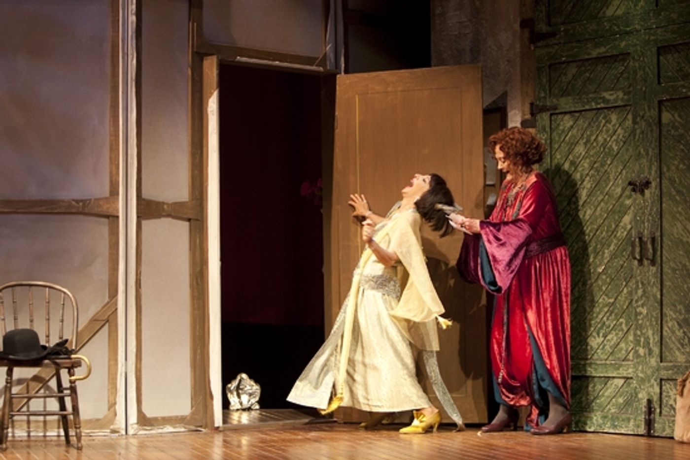 Photo Flash: THE TORCH-BEARERS At Williamstown Theatre Festival Photo Flash: THE TORCH-BEARERS At Williamstown Theatre Festival Image