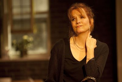 Lea Thompson Photo