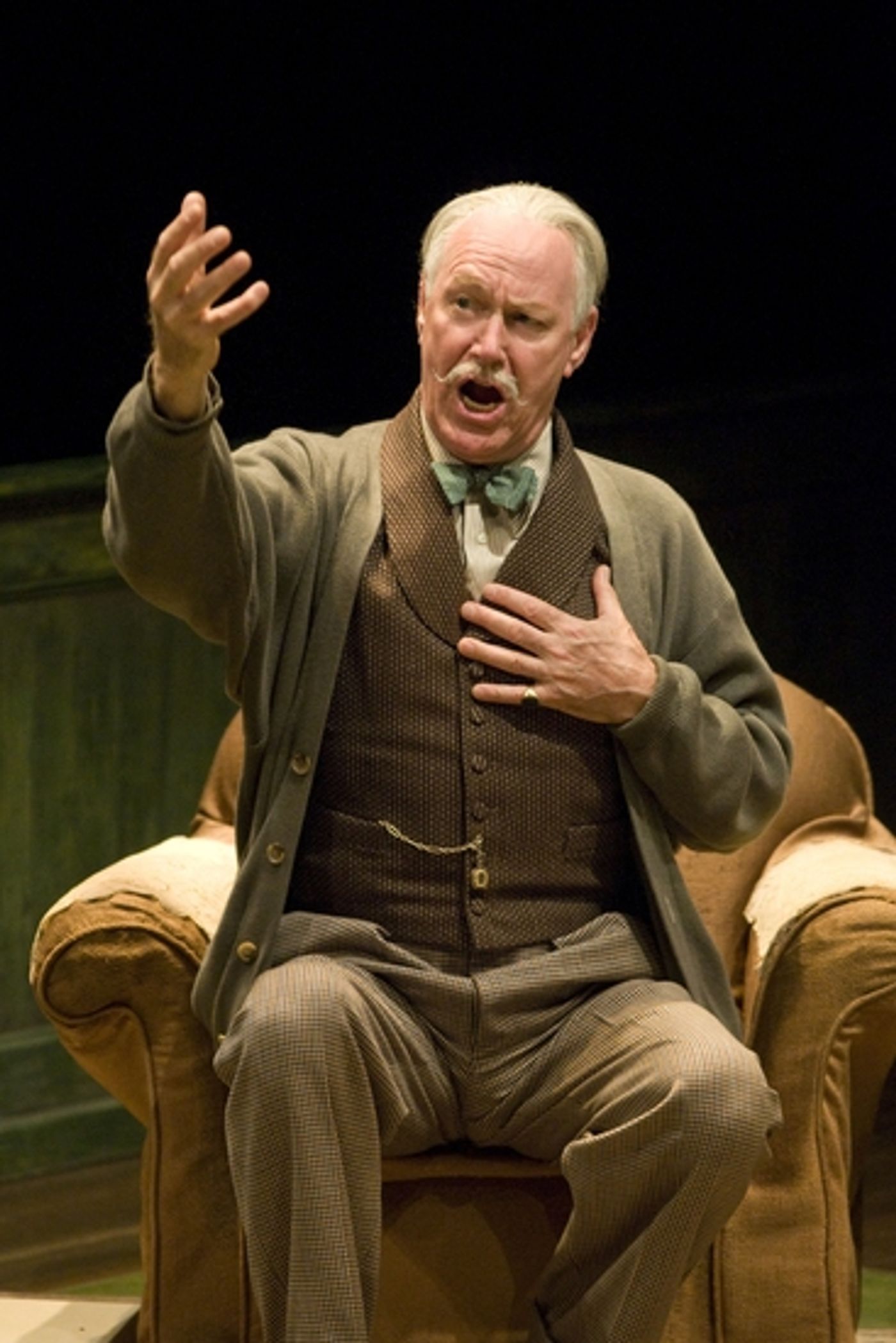 Photo Flash: THE ENTERTAINER Runs At The Studio Theatre Through 9/20  Image