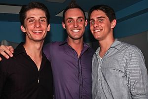 Colin Israel, Scott Hamilton and guest @ BroadwayWorld Colin Israel, Scott Hamilton and guest Photo