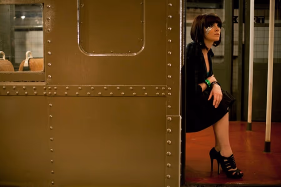 Photo Flash: MTV's 'VMA SIDE STORY' Photo Shoots Featuring Katy Perry, Ne-Yo, Taylor Swift And Cobra Starship Image
