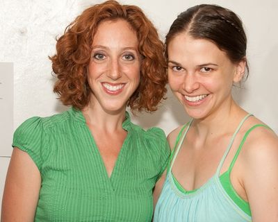 Alison Cimmet and Sutton Foster Photo