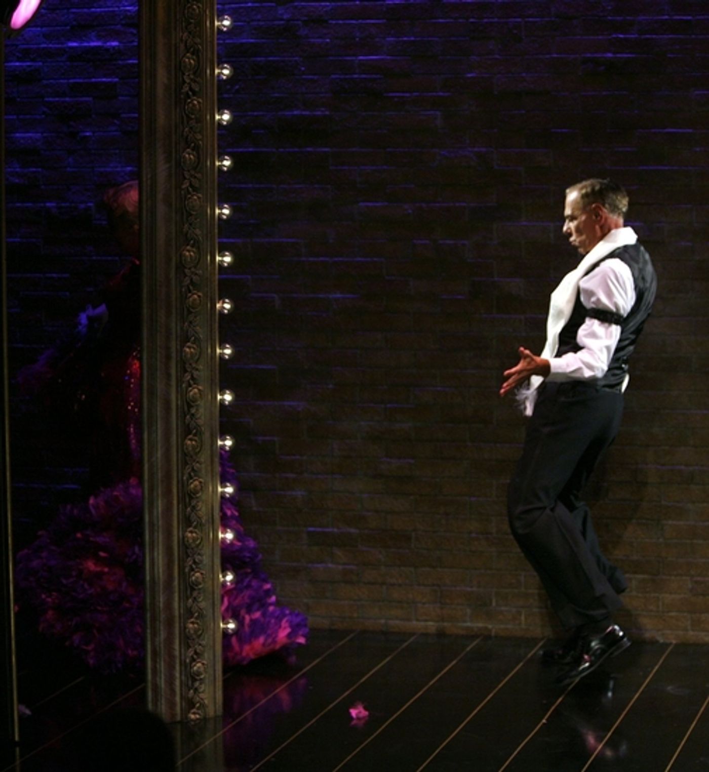 Photo Coverage EXCLUSIVE: Signature Theatre's 'DIRTY BLONDE' - Curtain Call  Image