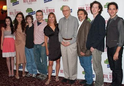 Alexandra Socha, Jessica Hecht, Noah Robbins, David Cromer, Laurie Metcalf, Neil Simo Photo