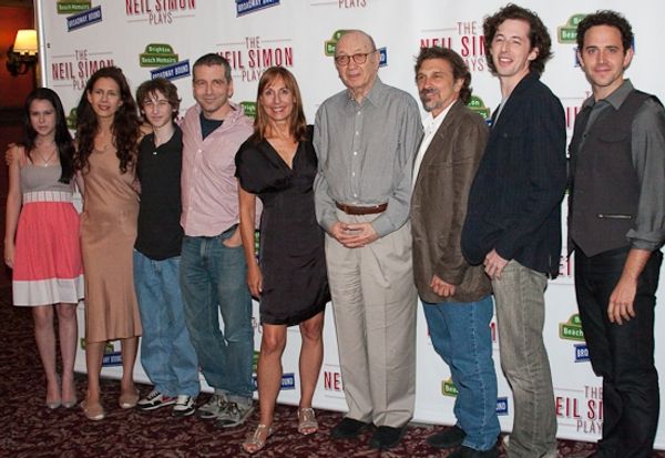 Alexandra Socha, Jessica Hecht, Noah Robbins, David Cromer, Laurie Metcalf, Neil Simo Photo