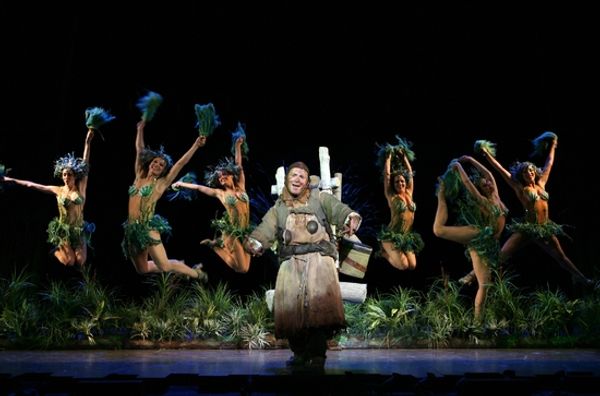 Jeff Dumas as Patsy and the Laker Girls Photo