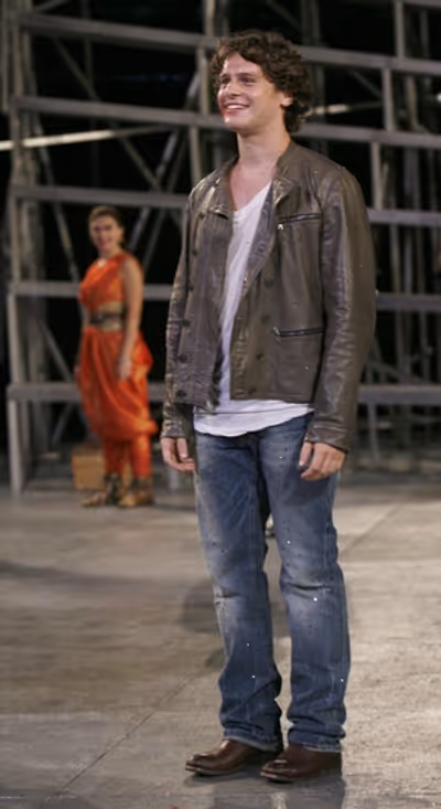Jonathan Groff Photo