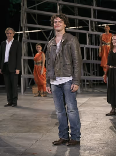 Jonathan Groff Photo