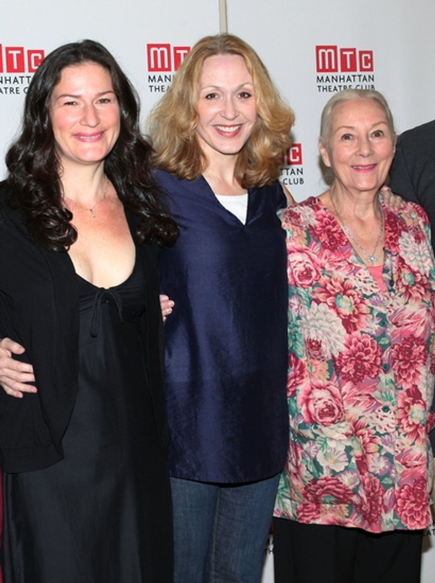 Photo Coverage: The Cast Of Manhattan Theatre Club's THE ROYAL FAMILY Meets The Press Photo Coverage: The Cast Of Manhattan Theatre Club's THE ROYAL FAMILY Meets The Press Image