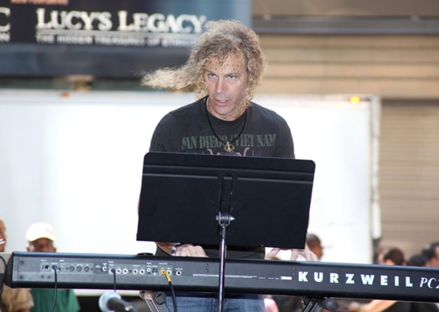 Photo Coverage: Bryan, DiPietro And The MEMPHIS Cast Celebrate Shubert Theatre Box Office Opening  Image