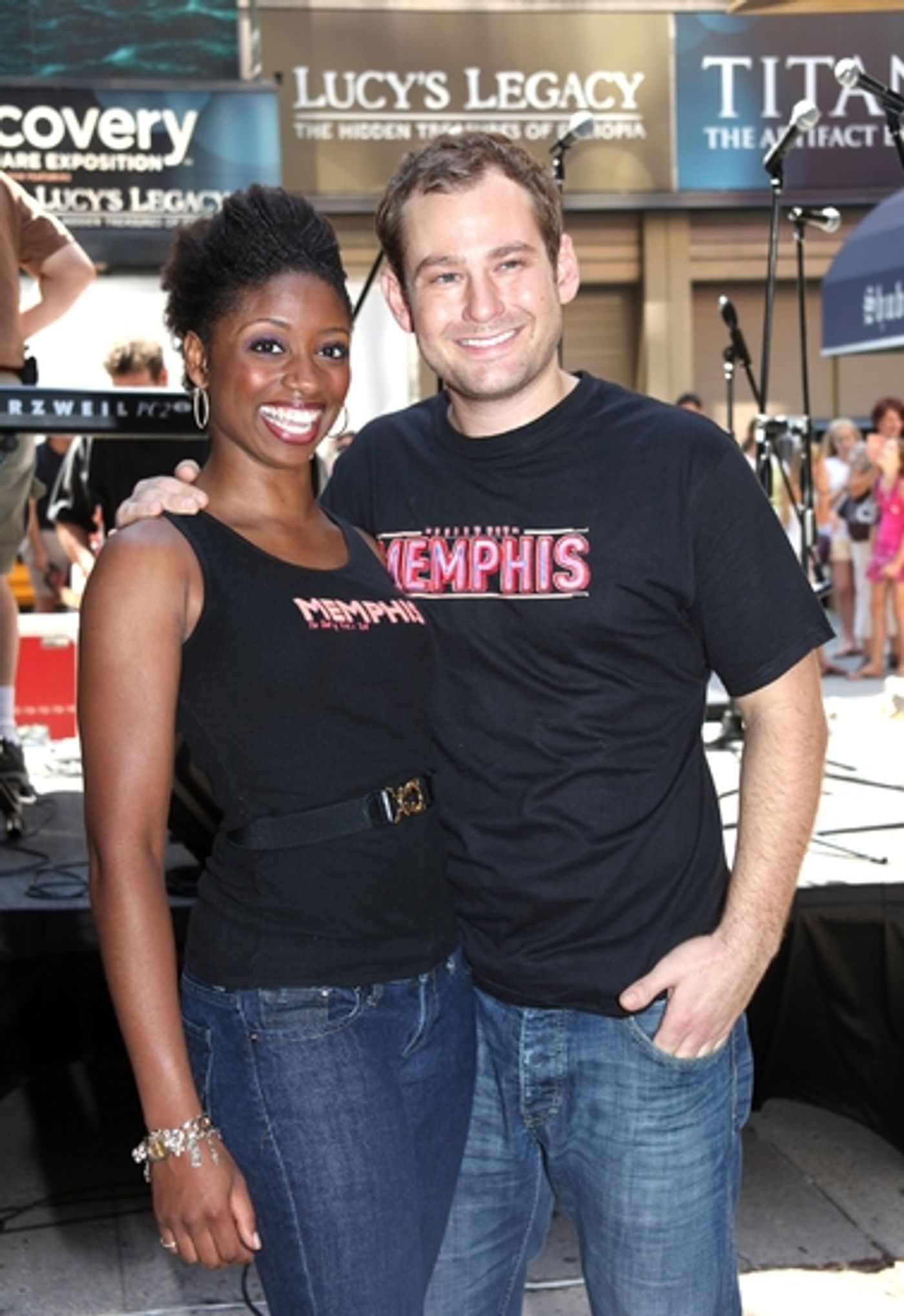 Photo Coverage: Bryan, DiPietro And The MEMPHIS Cast Celebrate Shubert Theatre Box Office Opening  Image