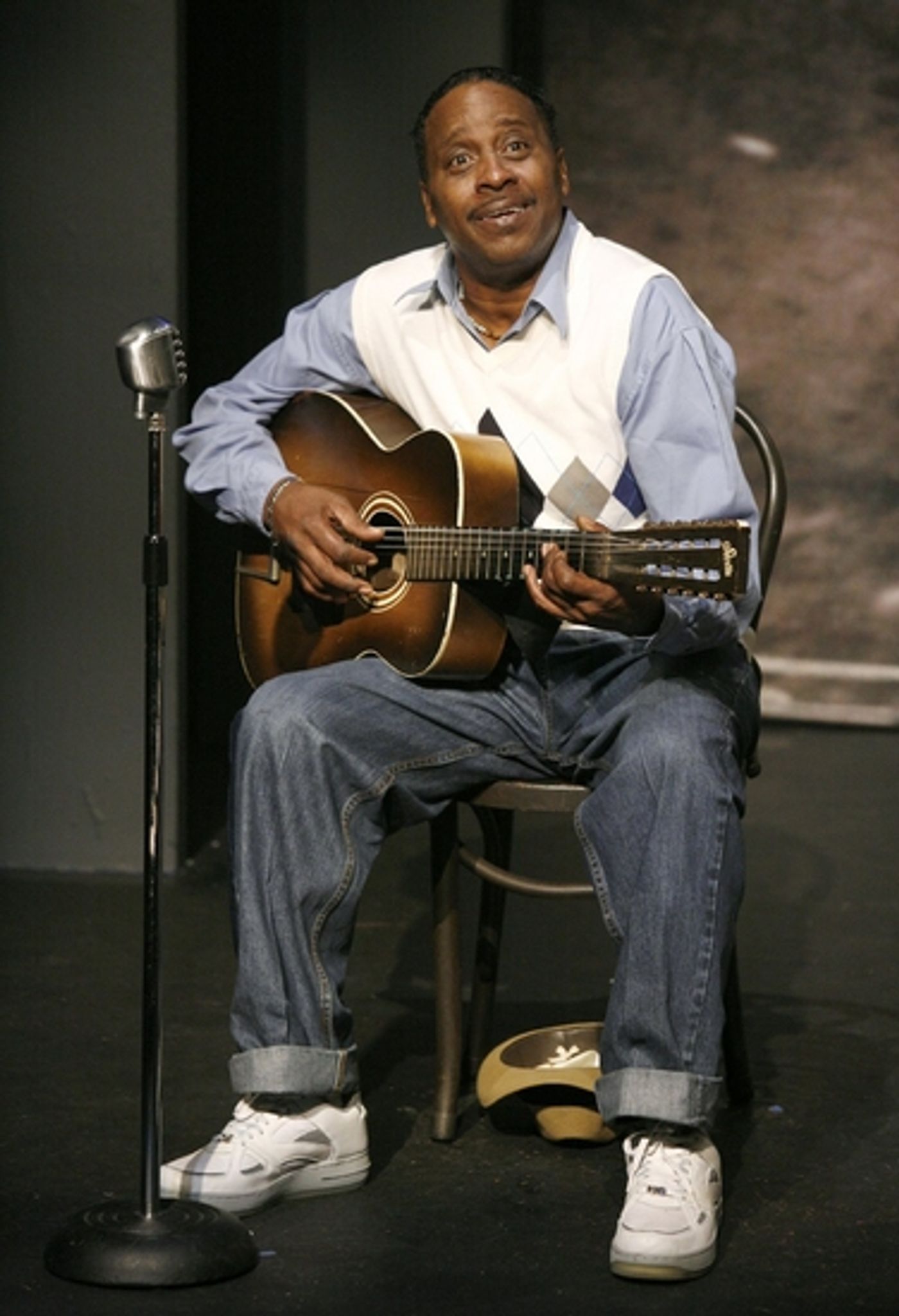 Photo Coverage EXCLUSIVE: 'BLIND LEMON BLUES' In Rehearsal  Image