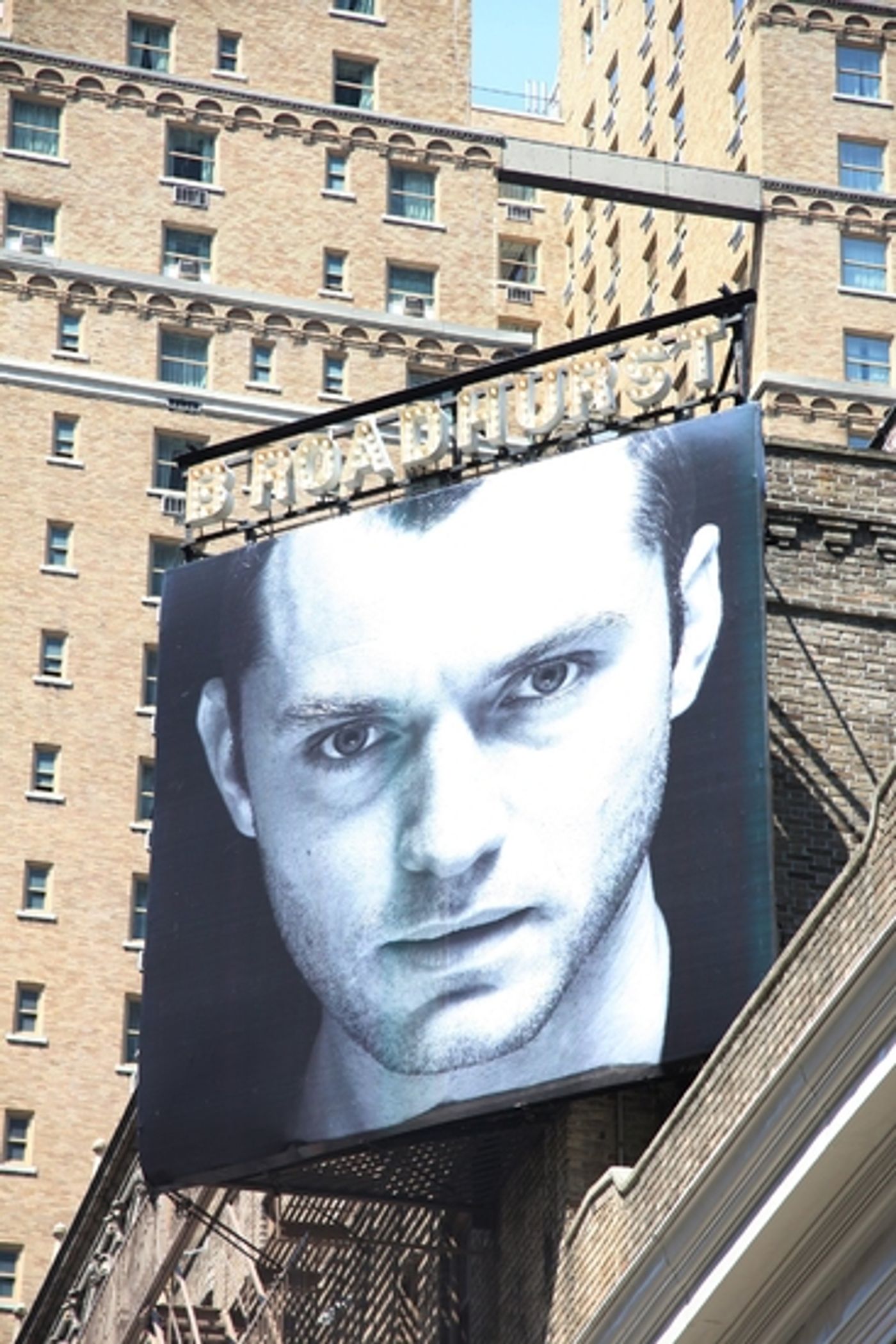 Photo Coverage: 'HAMLET' Marquee Unveiling At The Broadhurst Theatre  Image