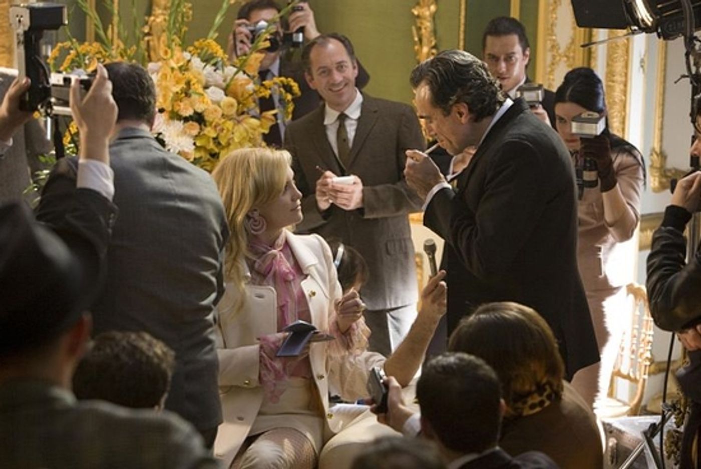 Photo Flash: New Images From The Upcoming Movie Musical 'NINE'  Image