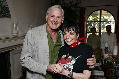 Victor Garber and Liza Minnelli Photo