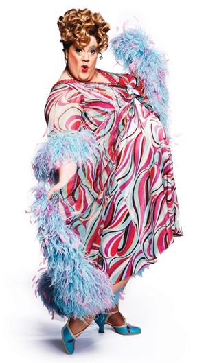 Phill Jupitus is Edna Turnblad @ BroadwayWorld Phill Jupitus is Edna Turnblad Photo