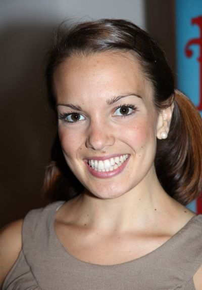 Kara Lindsay  Photo