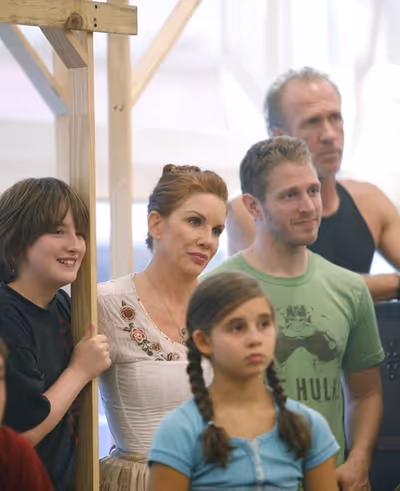 Carly Rose Sonenclar, Melissa Gilbert and ensemble Photo