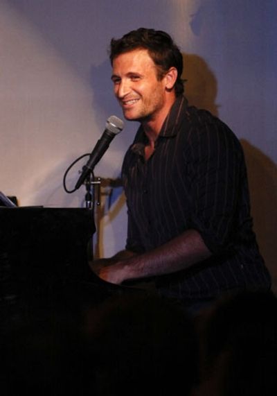 John Hill plays at Upright Cabaret Photo