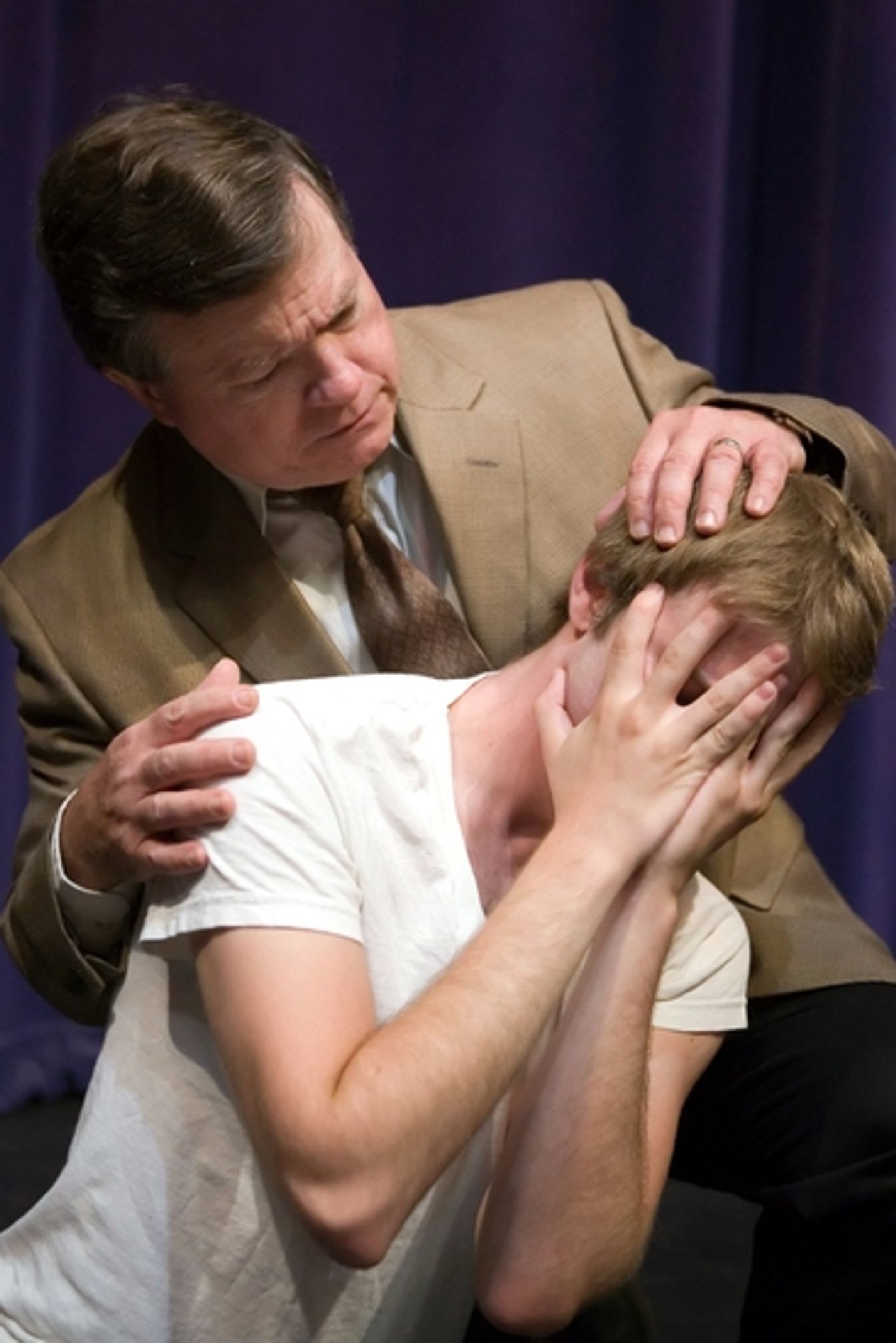 Photo Flash: New Edgecliff Theatre Opens Its 2009/10 Season With EQUUS  Image