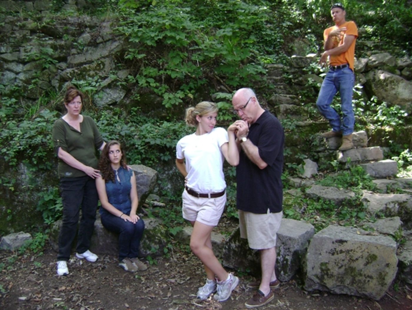 Photo Preview: DRACULA at Theater at Lime Kiln, Opens 9/24  Image