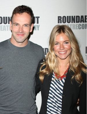 Jonny Lee Miller and Sienna Miller @ BroadwayWorld Jonny Lee Miller and Sienna Miller Photo