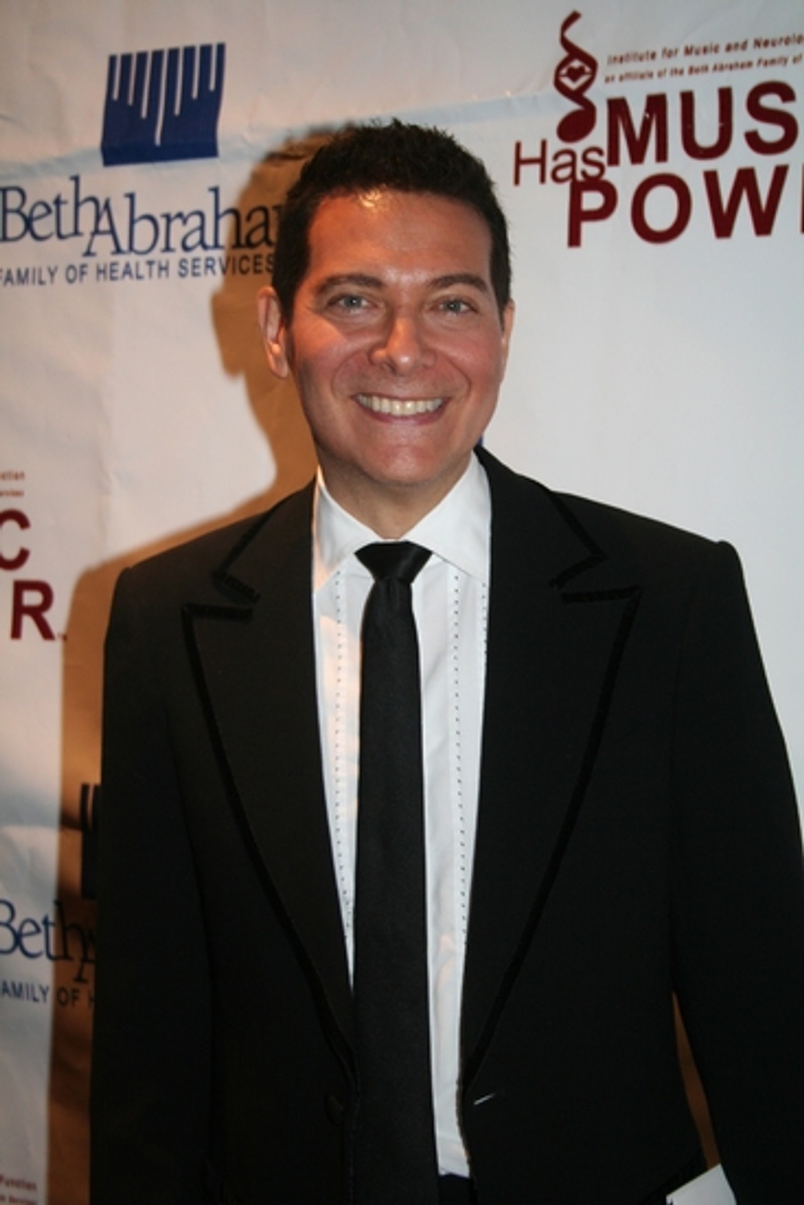 Photo Coverage: Music Has Power Benefit Featuring Feinstein & Ebersole — photo 2 of 15