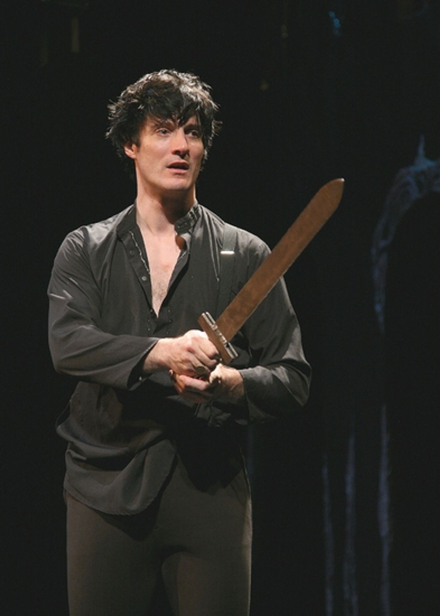 Photo Flash: HAMLET at The Shakespeare Theatre of New Jersey  Image