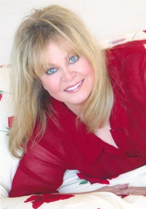 Sally Struthers Photo