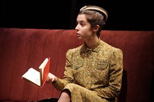 Cristin Milioti Photo