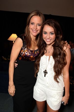 Kelly Preston and Miley Cyrus Photo