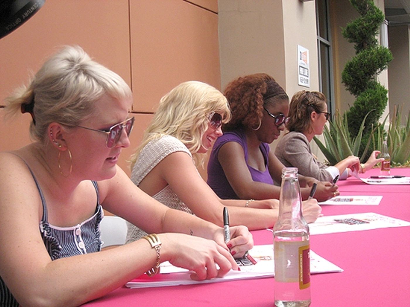 Photo Coverage: Legally Blonde The Musical Day in the O.C. Photo Coverage: Legally Blonde The Musical Day in the O.C. Image