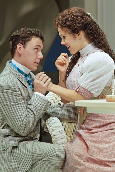 John Skelley and Erin Krakow Photo