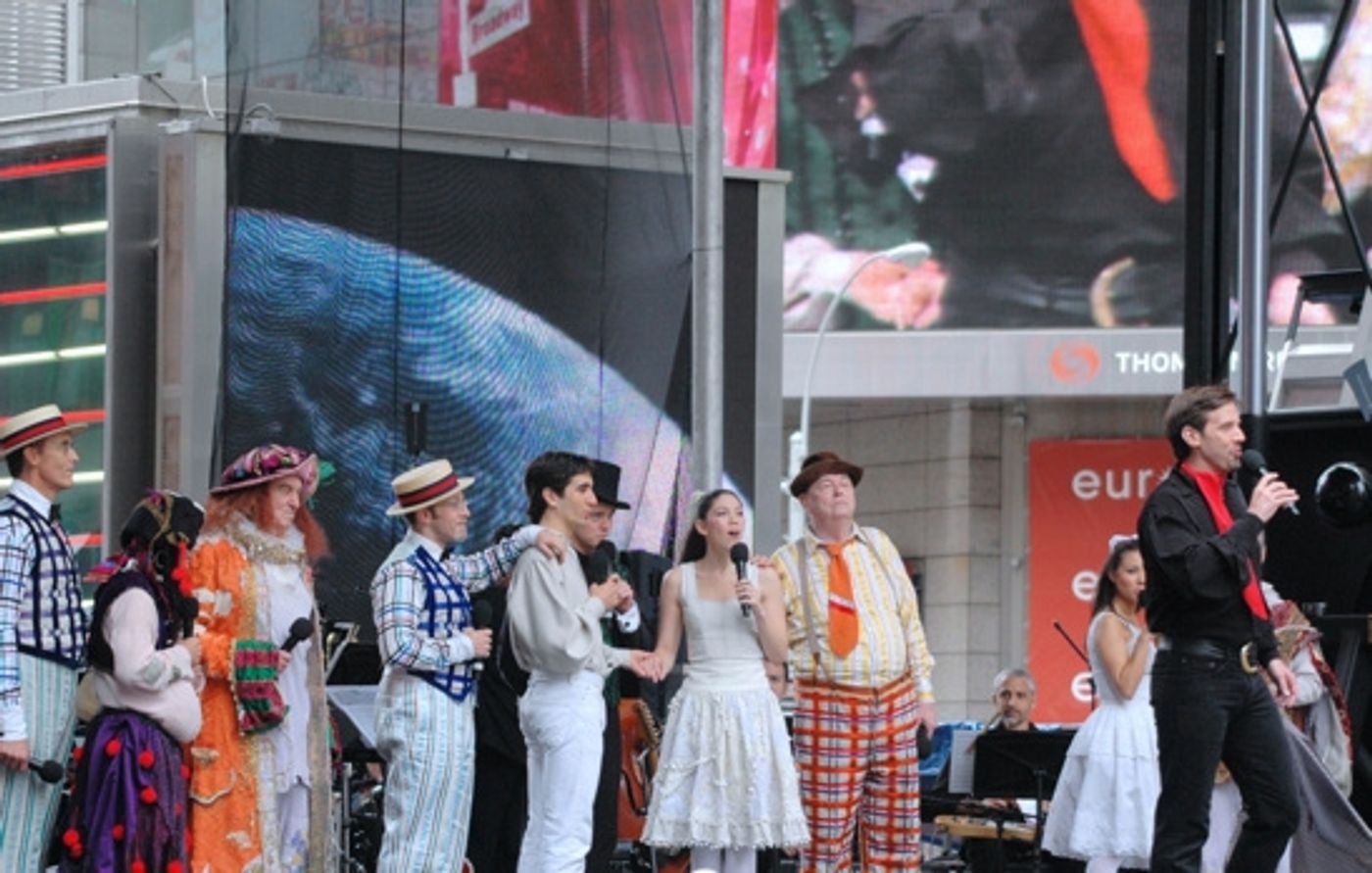 Photo Coverage: Broadway on Broadway 2009 - The Performances Part One!  Image