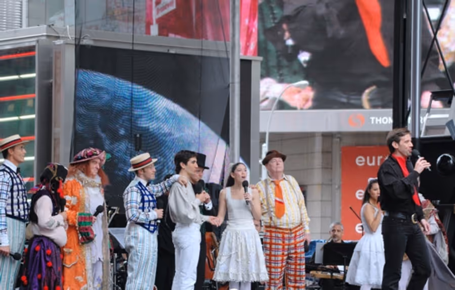 Photo Coverage: Broadway on Broadway 2009 - The Performances Part One! Image