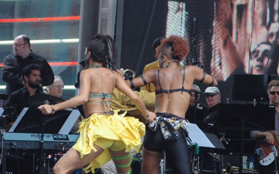 Photo Coverage: Broadway on Broadway 2009 - The Performances Part One! Image