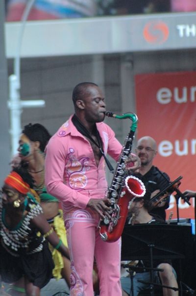 Sahr Ngaujah Photo