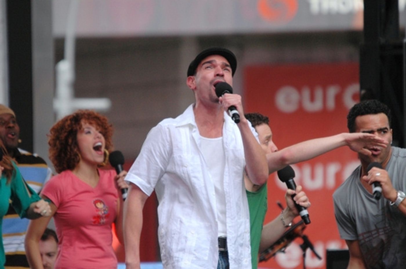 Photo Coverage: Broadway on Broadway 2009 - The Performances Part One!  Image