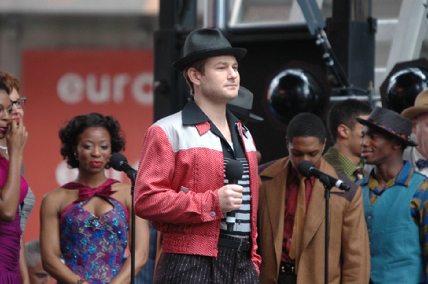 Photo Coverage: Broadway on Broadway 2009 - The Performances Part One!  Image