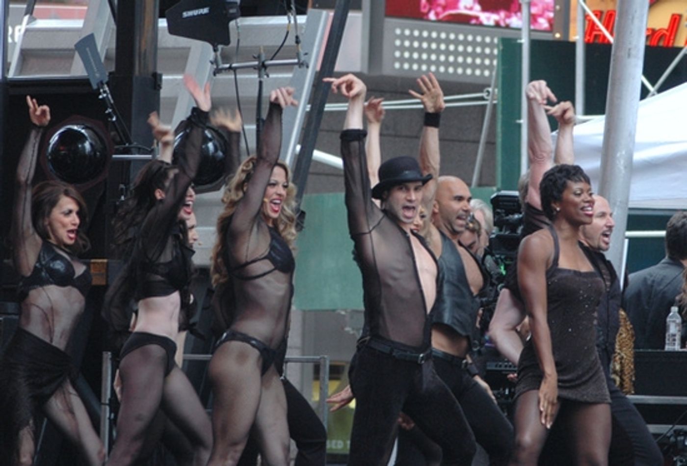 Photo Coverage: Broadway on Broadway 2009 - The Performances Part One!  Image