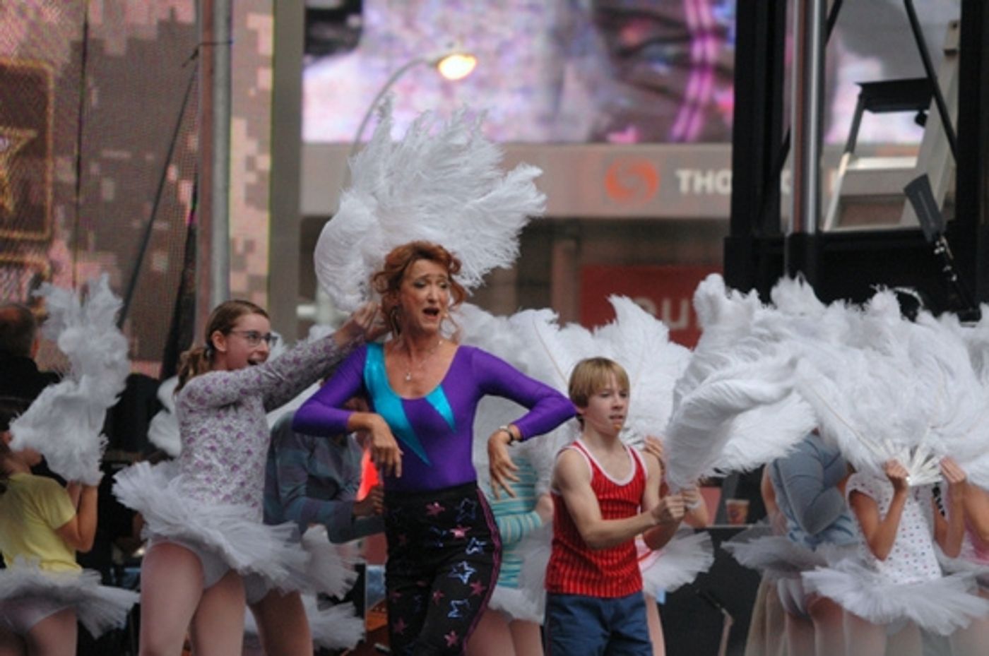Photo Coverage: Broadway on Broadway 2009 - The Performances Part Two!  Image