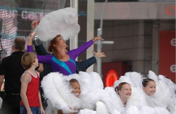 Haydn Gwynne, Tommy Batchelor and the cast of Billy Elliot Photo