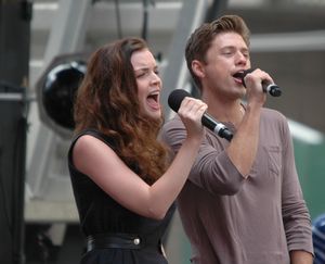Jennifer Damiano, Aaron Tveit-Next To Normal Photo