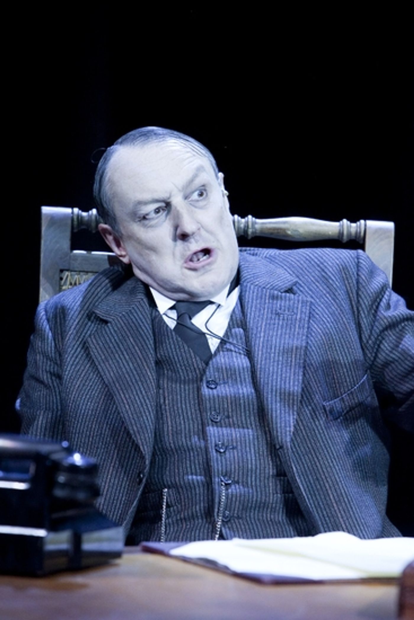 Photo Flash: IT'S A WONDERFUL LIFE, New Wolsey Theatre  Image