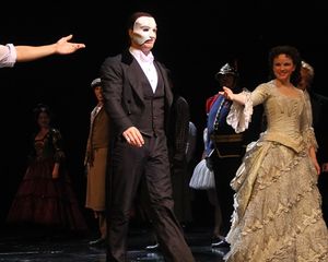 John Cudia and Jennifer Hope Wills
@ BroadwayWorld John Cudia and Jennifer Hope Wills
Photo