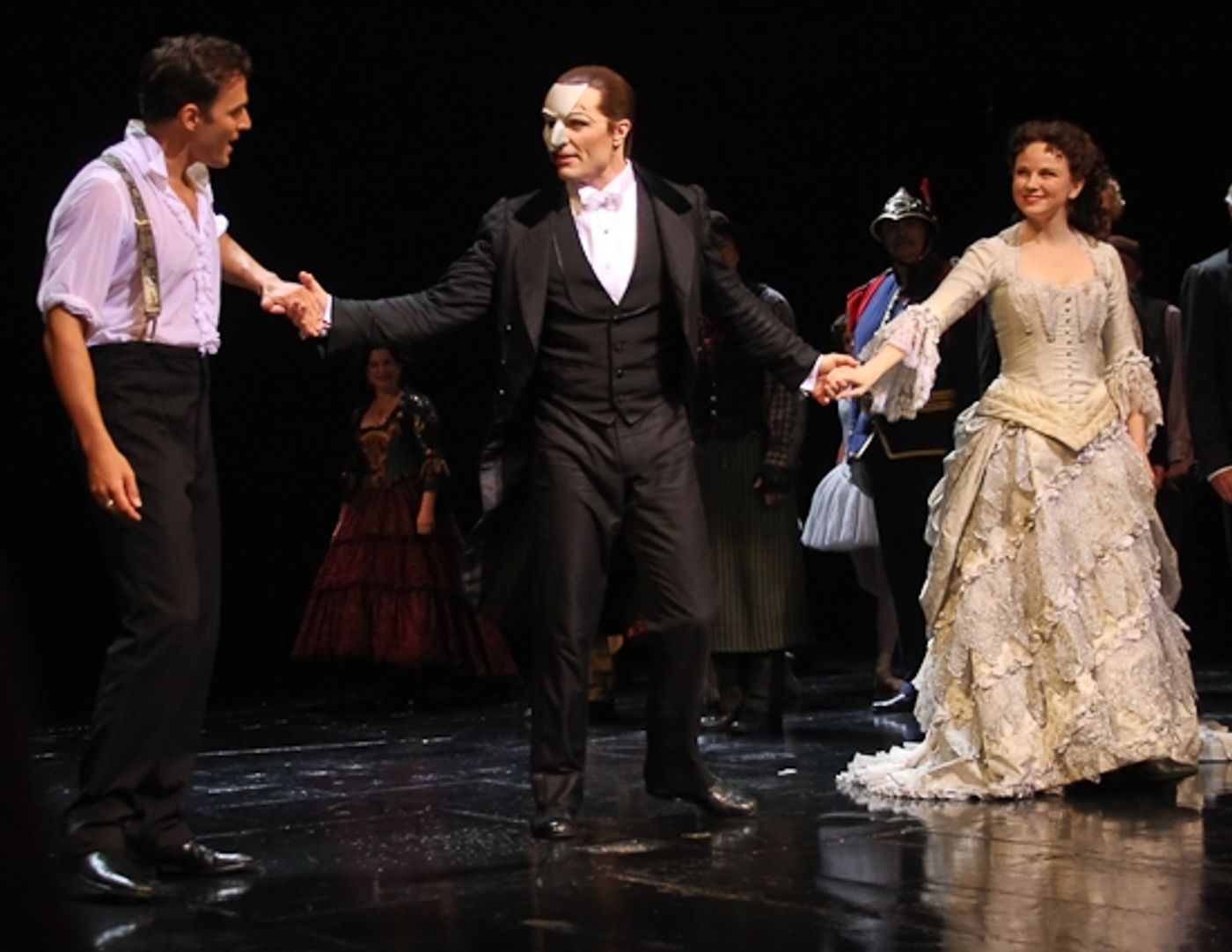 Photo Coverage: THE PHANTOM OF THE OPERA 's 9000th Performance on Broadway - Curtain Call  Image