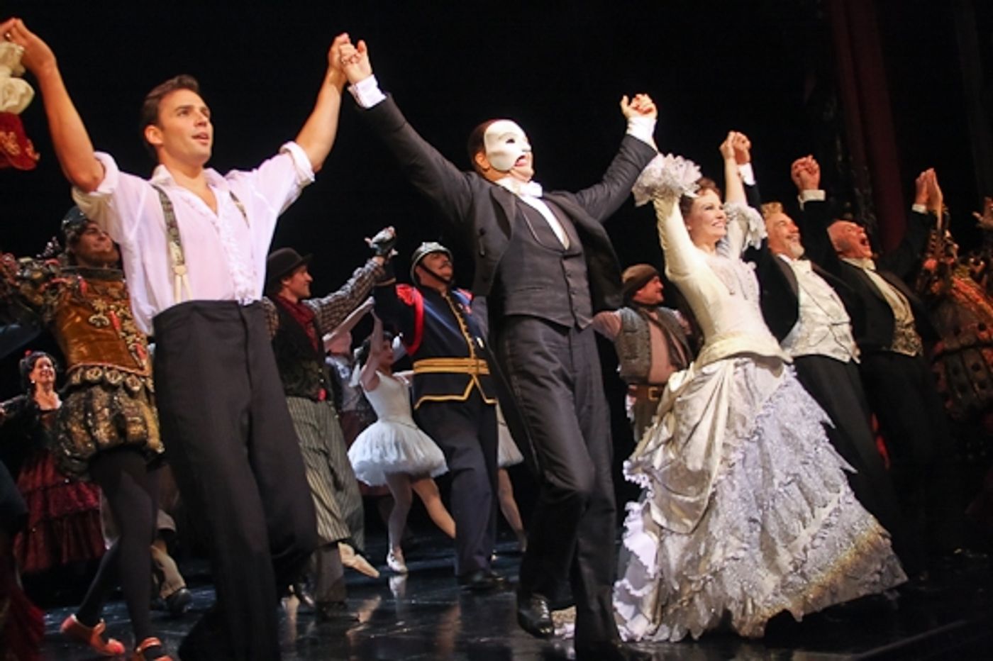 Photo Coverage: THE PHANTOM OF THE OPERA 's 9000th Performance on Broadway - Curtain Call  Image