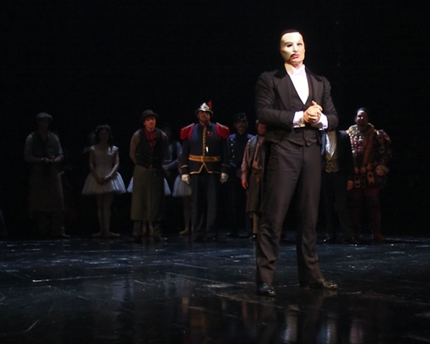 Photo Coverage: THE PHANTOM OF THE OPERA 's 9000th Performance on Broadway - Curtain Call  Image