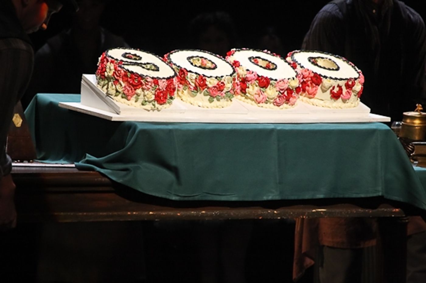 Photo Coverage: THE PHANTOM OF THE OPERA 's 9000th Performance on Broadway - Curtain Call  Image