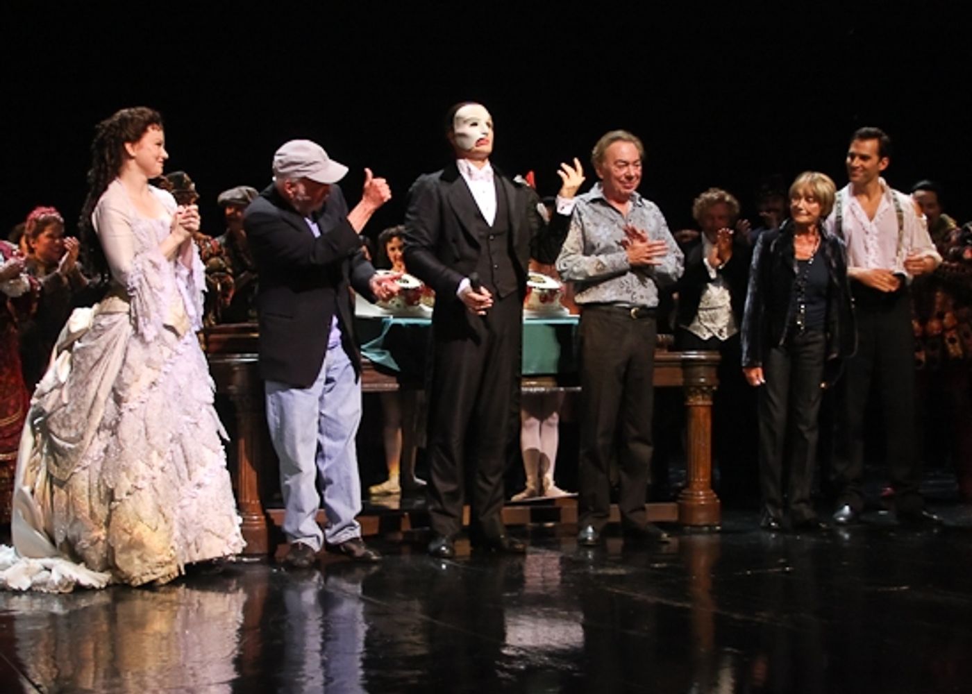 Photo Coverage: THE PHANTOM OF THE OPERA 's 9000th Performance on Broadway - Curtain Call  Image